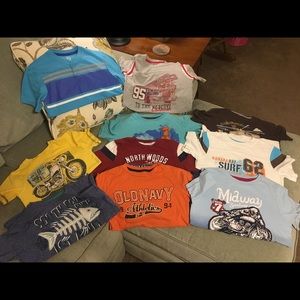 Lot of 10 boys t-shirts size 5/6 and 7